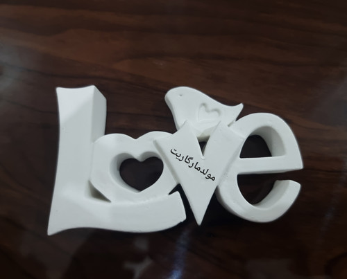 تندیس سنگی سفید طرح Love ساخته شده با قالب سیلیکونی اختصاصی مارگاریت